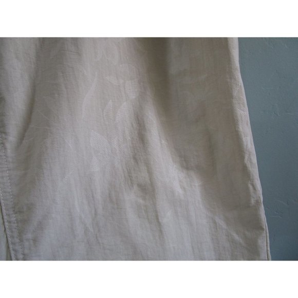 RailRiders Water Capris Ladies Medium Sandflower UPF 30+ NWT Performance Wear - Picture 9 of 16